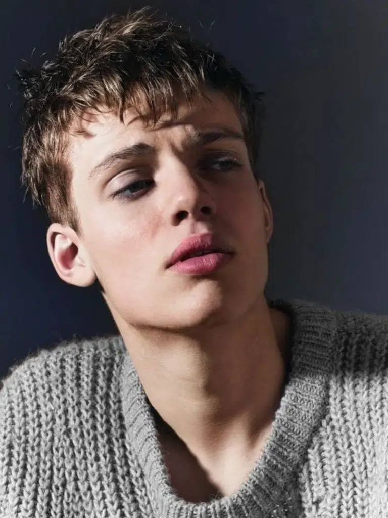 Oscar Lesage Biography: Wiki, Age, Career, Height, Weight, Boyfriend, Net Worth & More